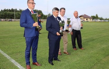 Advit Łętownia, wręczenie puchar&oacute;w za awans do A-klasy - 22.08.2021 r. 7