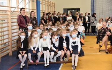 Otwarcie sali gimnastycznej w Tarnog&oacute;rze - 12.10.2021 r.  20
