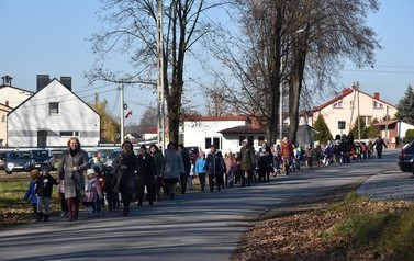Podpisanie aktu erekcyjnego pod budowę przedszkola w Woli Zarczyckiej - 10.11.2021 r.  11