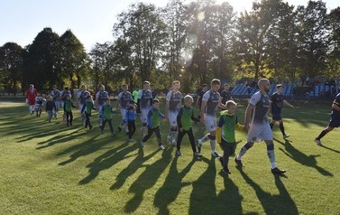 Derby powiatu: Unia Nowa Sarzyna - Pogoń Leżajsk - 09.10.2021 r.  12