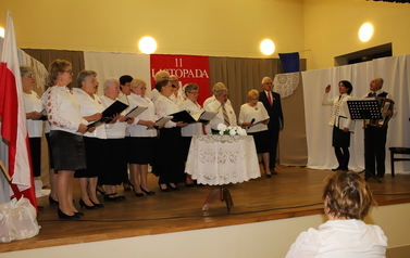 Koncert Pieśni Patriotycznych w Sarzynie - 11.11.2021 r.  6