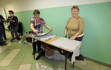 Praca wolntariuszy w punktach pomocowych -03 i 16.03.2022 r.) 9