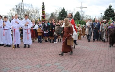 Niedziela Palmowa w Parafii w Nowej Sarzynie - 10.04.2022 r. 6