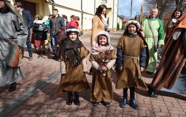 Niedziela Palmowa w Parafii w Nowej Sarzynie - 10.04.2022 r. 11