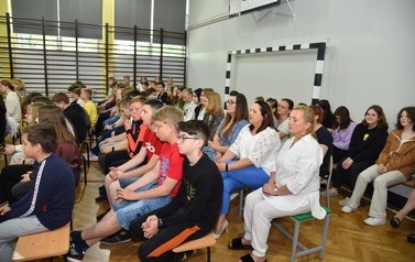 Otwracie placu targowego i prezentacja projektu "Dostępna Szkoła" - 16.05.2022 r. 7