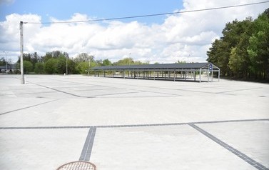 Otwracie placu targowego i prezentacja projektu "Dostępna Szkoła" - 16.05.2022 r. 21