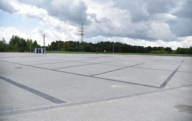 Otwracie placu targowego i prezentacja projektu "Dostępna Szkoła" - 16.05.2022 r. 24
