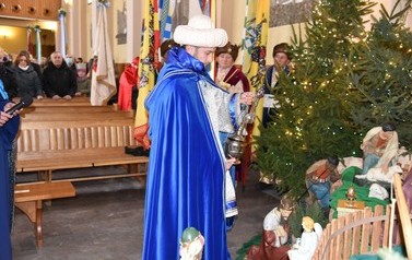 Orszak Trzech Kr&oacute;li w Nowej Sarzynie 2