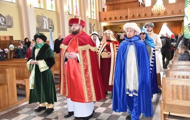 Orszak Trzech Kr&oacute;li w Nowej Sarzynie 7